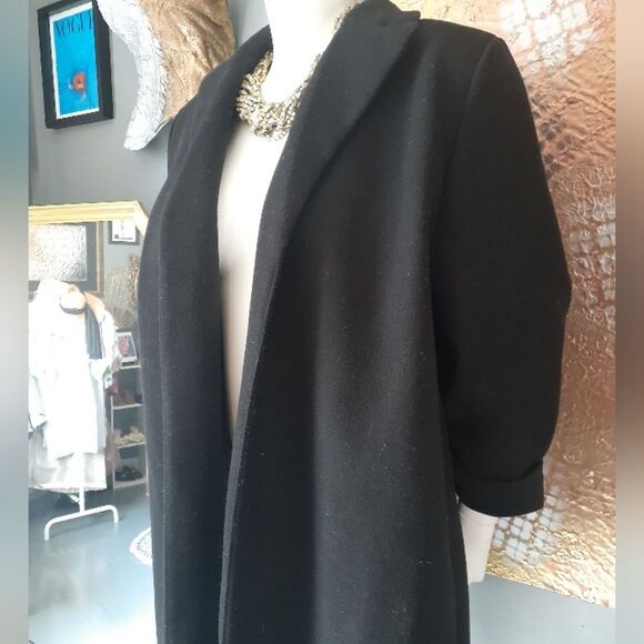 Zara Elegant Black Women's Minimalist Coat - Picture 14 of 14